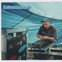 TeknoSinner - Tribal house 4 deks Mix session 2013-01-26 - épisode 1