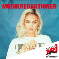 Anne-Marie Om G-Eazy