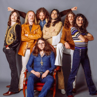 Komodrag and The Mounodor | Sarting Block