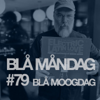 #79 Blå Moogdag