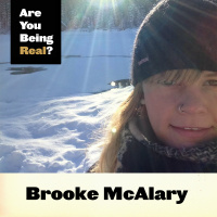 44 Brooke McAlary – Less is More – The Peace of Slow Home Living