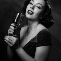 Are You Acting Or Are You Singing (Singing Actors or Acting Singers)