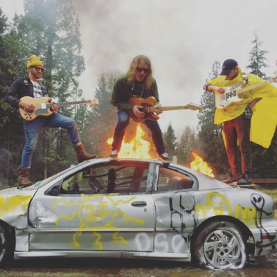 Burger Records Rock  Roll Radio Show