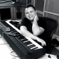 Efemérides, Boleros y complacencias