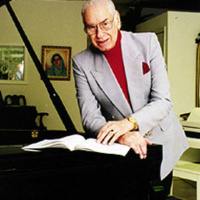 Homenaje a René Touzet