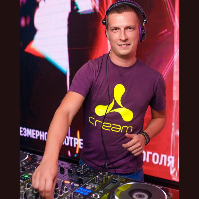 Sergey Larsen (europa Plus)