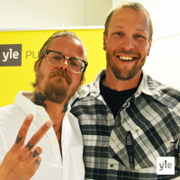 Mikko Peltsi Peltola: Wallu Valpion keikkatarinoita