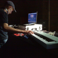 TECHNO ANIMAL 100622 Bolivar Costello