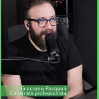 Chitarrista professionista... in SMART WORKING? 