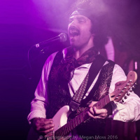 Being Jimi - Episode1 - Fly Dates, Broken Toes and Lost Luggage