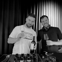 RADIO.D59B / GUEST MIX w/ Skin II Skin Contact