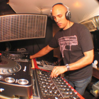 Technohouse.FM Radio Show, May 18, 2012
