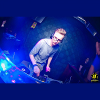 DJ DA GAMA - DEEP FRIDAY IN ROOFBAR 3