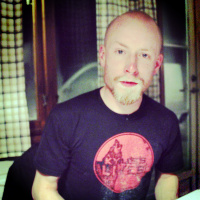 S05E08 – A backstage pass to the wild times, loud rock, and the down and dirty truth behind the making of Joel Lundmark