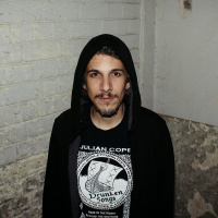 Quami: Lovesongs  Earthquakes //26.10.25