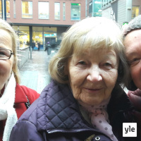 Ajantasa: Joulun yksinäisyyttä voi torjua vaikkapa vapaaehtoistyössä