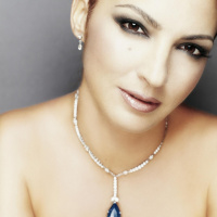 FELICIDADES GLORIA ESTEFAN !!!!