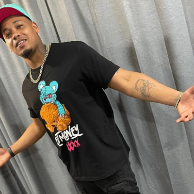 De-vaje With Devaje Mathis Entertainment Group