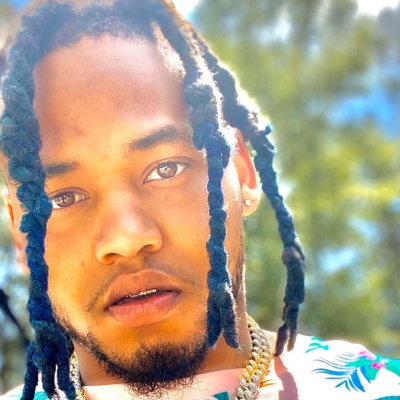 De-vaje With Devaje Mathis Entertainment Group