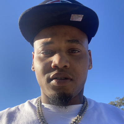 De-vaje With Devaje Mathis Entertainment Group