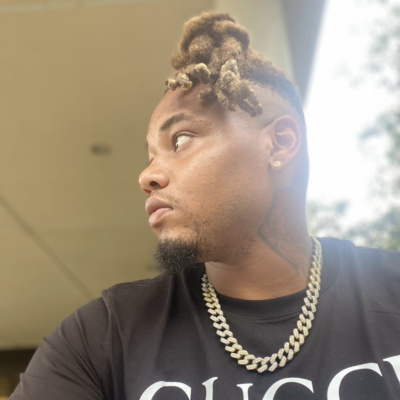 De-vaje With Devaje Mathis Entertainment Group