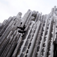 non Sequitur (2009)- performance for sound sculpture  live-electronics