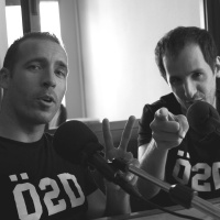 Essential deLuxe 1034