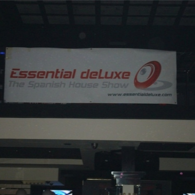 Essential Deluxe