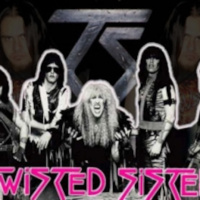 Las Entrañas del Abismo pReSeNtA... Bajo la Cuchilla del 5to. Aniversario!!