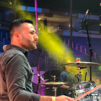 Ep 28: Luis Segui Seguinot (Baterista de Atención Atención - Almas Band)