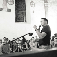 04.08.19: LEglise est sainte (Pierre Bader)