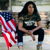 E057: From Hero To CEO With The Founder Of Mutts Sauce Charlynda Scales