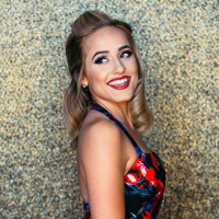 Singer and Songwriter Mary Sarah on Building a Career with Grace