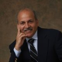 390 Alabando a Dios ante el Mundo