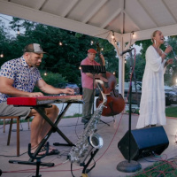 Mozelle  Mike Flanagan (featuring Cliff Lechy) – Part 1 of 2