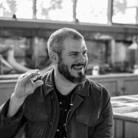 Pending Memories: Artist Talk with Adrian Fernandez