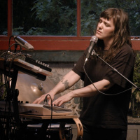 Emily Wells in Concert