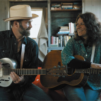 Jeffrey Foucault  Kris Delmhorst in Concert