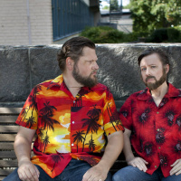 Catti Brandelius, Magnus Svensson och julklappsutdelning