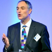 S16 Ep6: Health, wellbeing and the environment - Dr Simon Abrams - The Everton Health and Wellbeing Hub