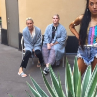 Maxida Märak ger oss fredagsfeeling