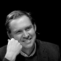 Lionel Devlieger: De tanker bijsturen