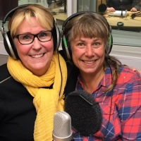 Stina med Christina som i 50-årsåldern satte sig i skolbänken