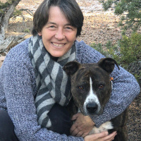 What do dogs know about food and eating?