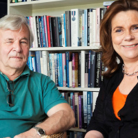 Katarina Hahr möter Jan Guillou i ett samtal om självförtroende