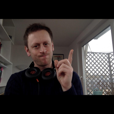 A Phrasal Verb A Day - Learn English Phrasal Verbs With Luke Thompson