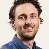 Talk - Bram Hoogers - “Best makkelijk, je ouders aansturen”