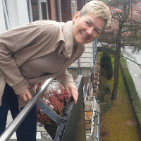 Så gör en miljon tyskar sin egen el med balkongkraftverk