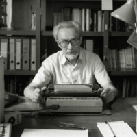 Holocausto Y Modernidad