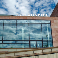 Theaterperformance zu 10 Jahre: Wir schaffen das!